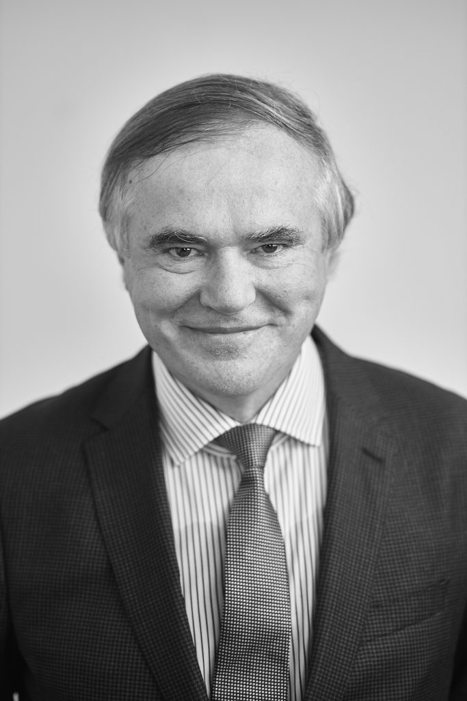 prof. Artur Winiarski