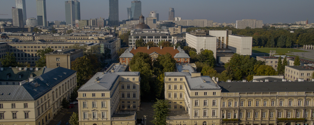 Kampus ASP przy Krakowskim Przedmieściu. Widok z lotu ptaka